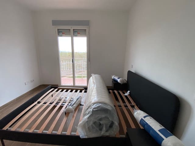 Appartement de 1 chambre à louer à Pinar del Rey, Madrid ville - 926 € (Ref: 10115526)