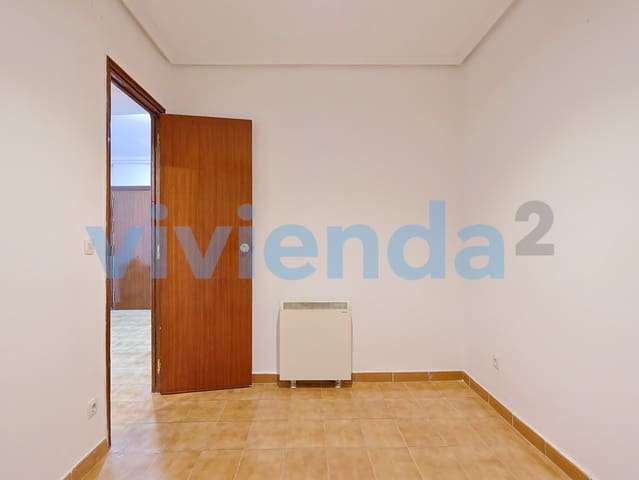 2 sovrum Lägenhet till salu i Pacífico, Madrid stad med pool - 262 900 € (Ref: 10131342)