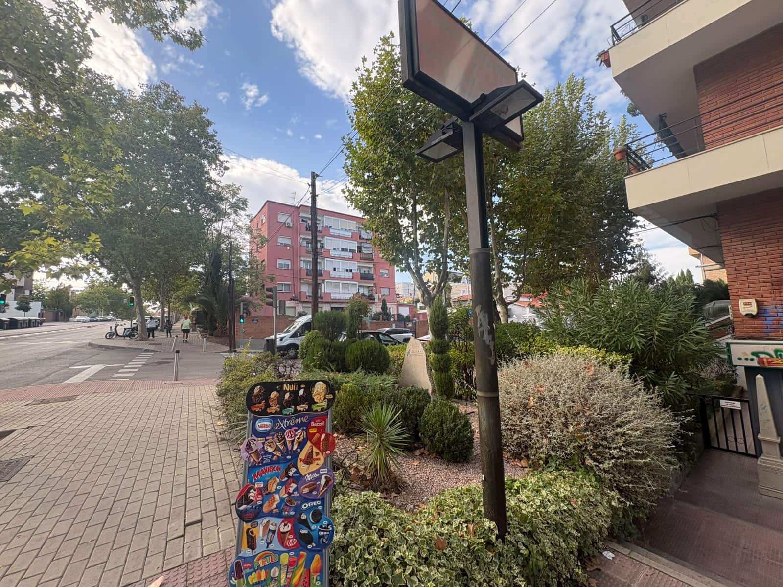 Bedrijf te huur in Madrid stad - € 2.500 (Ref: 10141829)