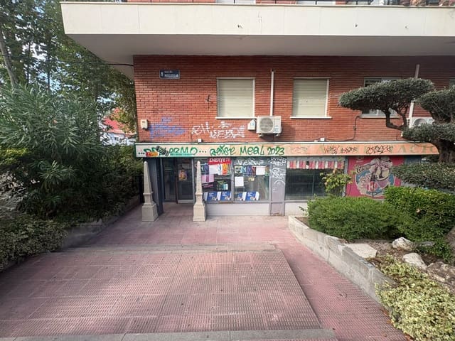 Företag att hyra i Canillas, Madrid stad - 2 500 € (Ref: 10141829)