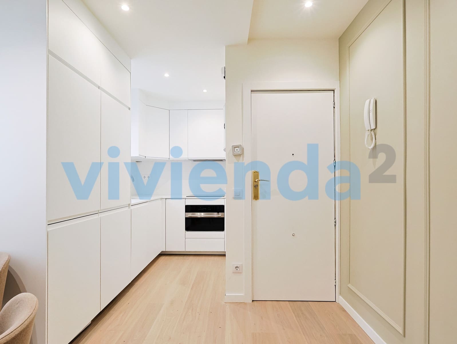 3 bedroom Flat for rent in Madrid city - € 1,975 (Ref: 10154850)