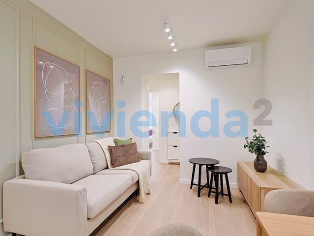 3 sovrum Lägenhet att hyra i Embajadores, Madrid stad - 1 975 € (Ref: 10154850)