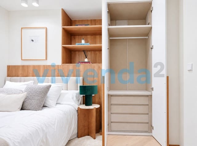 3 chambre Appartement à vendre à Hispanoamérica, Madrid ville avec garage - 895 000 € (Ref: 10157486)
