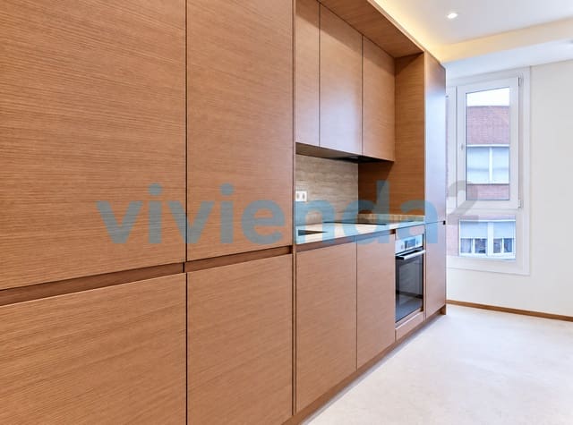 3 chambre Appartement à vendre à Hispanoamérica, Madrid ville avec garage - 895 000 € (Ref: 10157486)