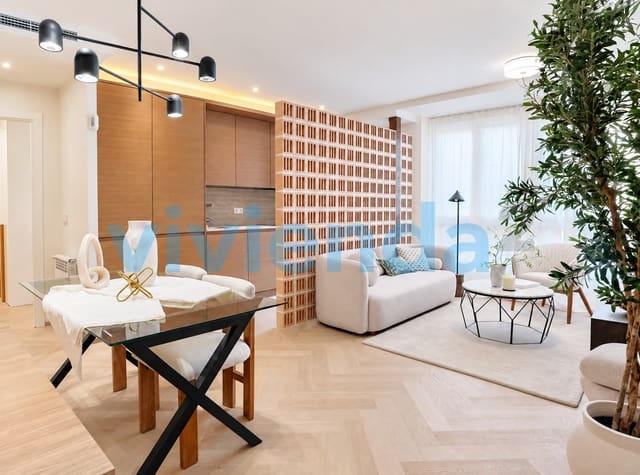 3 chambre Appartement à vendre à Hispanoamérica, Madrid ville avec garage - 895 000 € (Ref: 10157486)