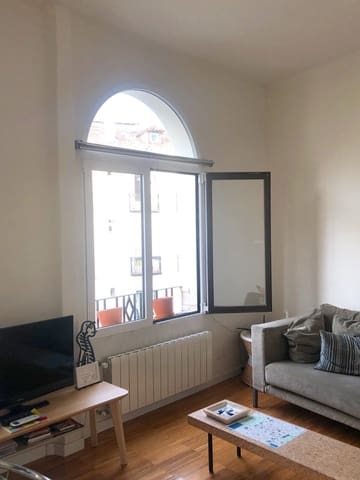 2 soveværelse Lejlighed til leje i Palacio, Madrid by - € 1.100 (Ref: 10157490)