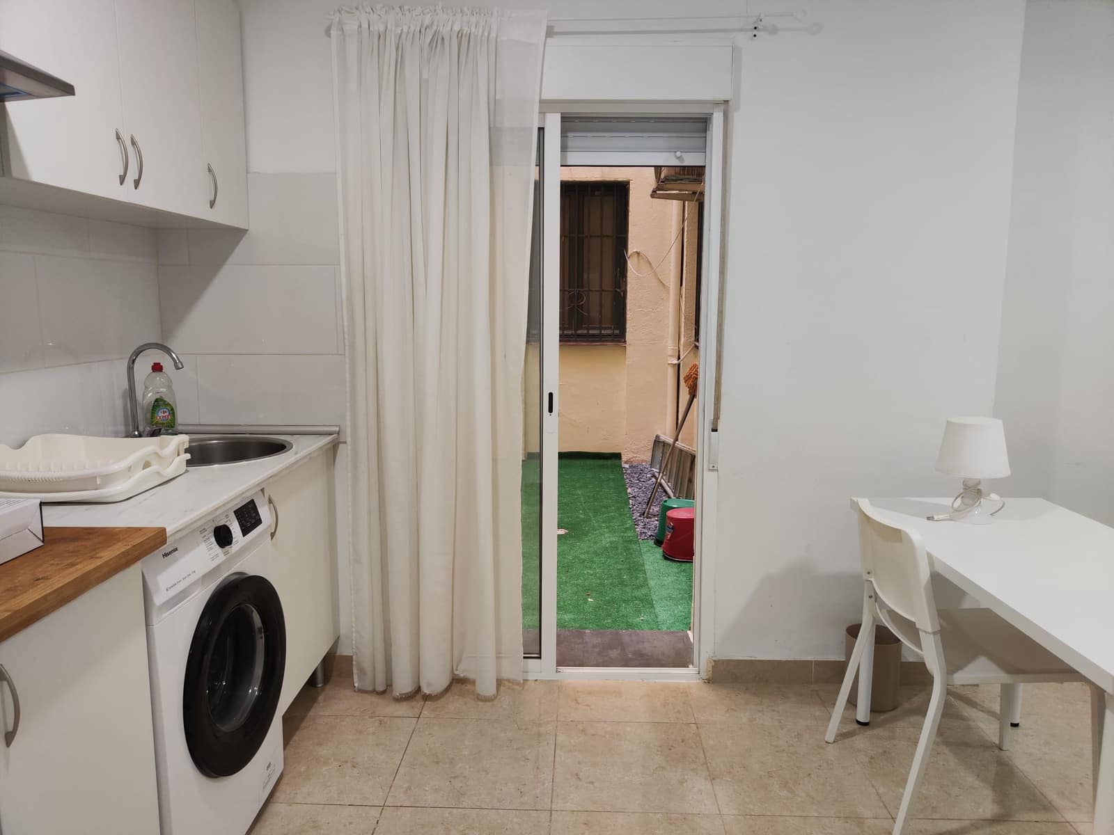 1 soveværelse Lejlighed til leje i Madrid by - € 1.150 (Ref: 10159203)