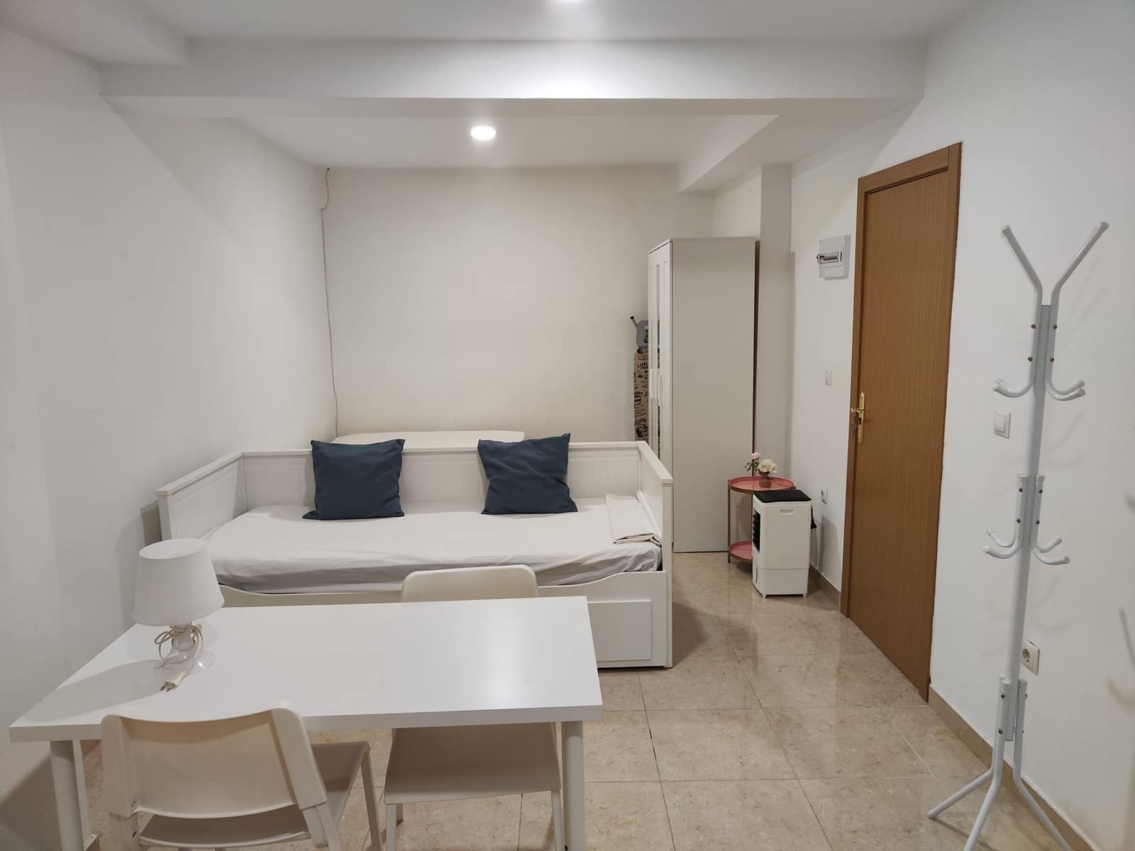 1 soveværelse Lejlighed til leje i Madrid by - € 1.150 (Ref: 10159203)