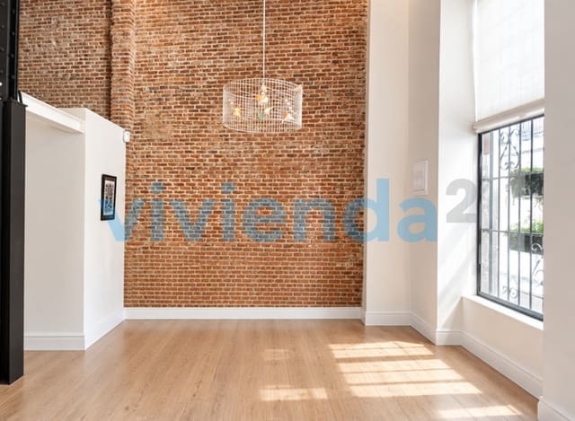 2 soverom Bedrift til salgs i Palacio, Madrid by - € 599 000 (Ref: 10161140)
