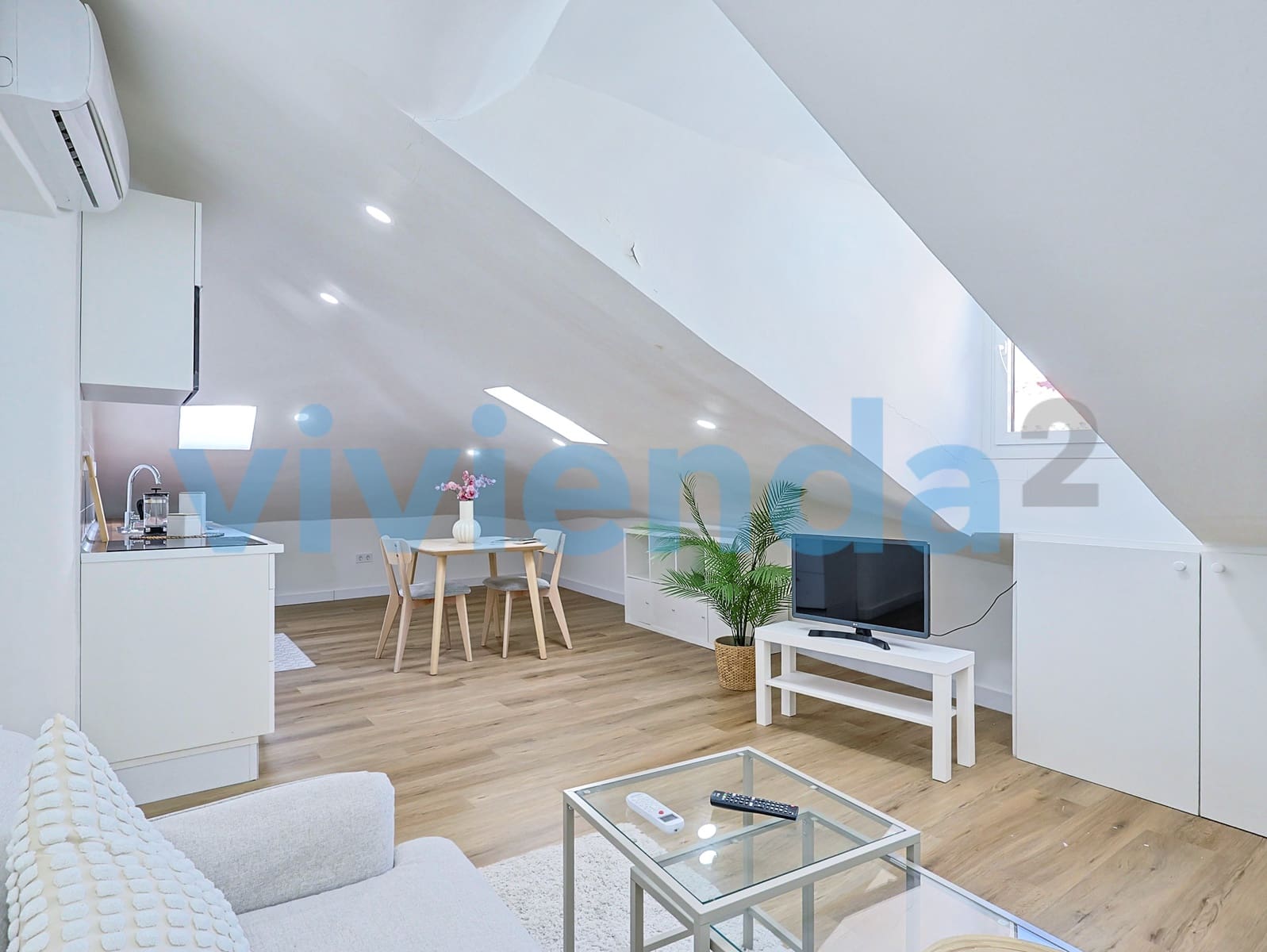 Piso de 1 habitación en Madrid ciudad en venta - 265.000 € (Ref: 10173207)