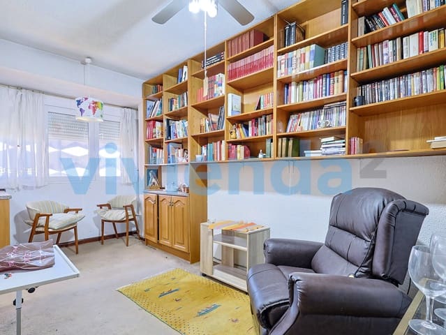 4 bedroom Flat for sale in Costillares, Madrid city with pool - € 995,000 (Ref: 10173208)