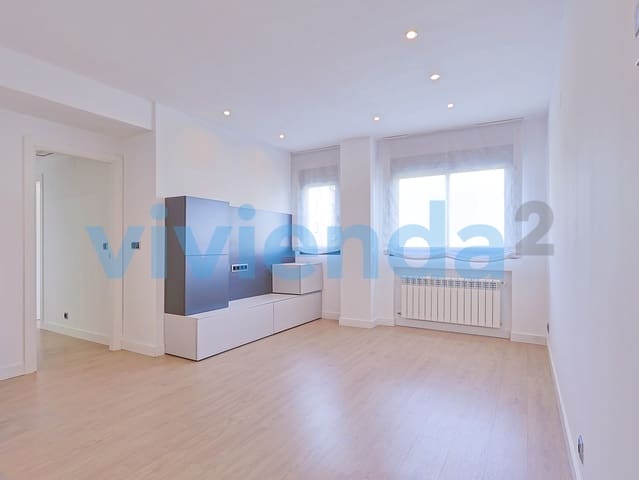 2 soverom Leilighet til leie i Valdefuentes, Madrid by med svømmebasseng garasje - € 1 650 (Ref: 10173209)