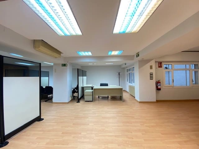 1 bedroom Office for rent in Madrid city - € 1,200 (Ref: 10176915)