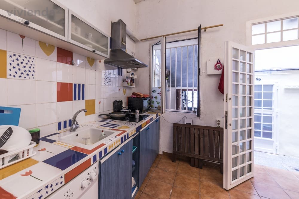 1 soverom Bedrift til salgs i Madrid by - € 177 000 (Ref: 4760431)