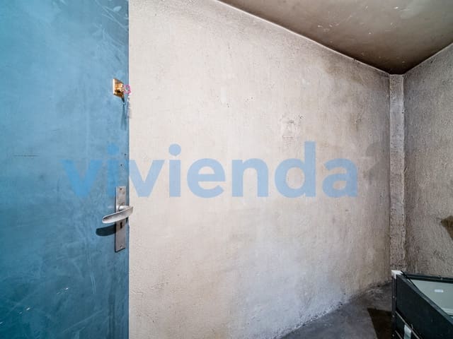 Garage for sale in Ciudad Jardín, Madrid city - € 52,500 (Ref: 7482952)