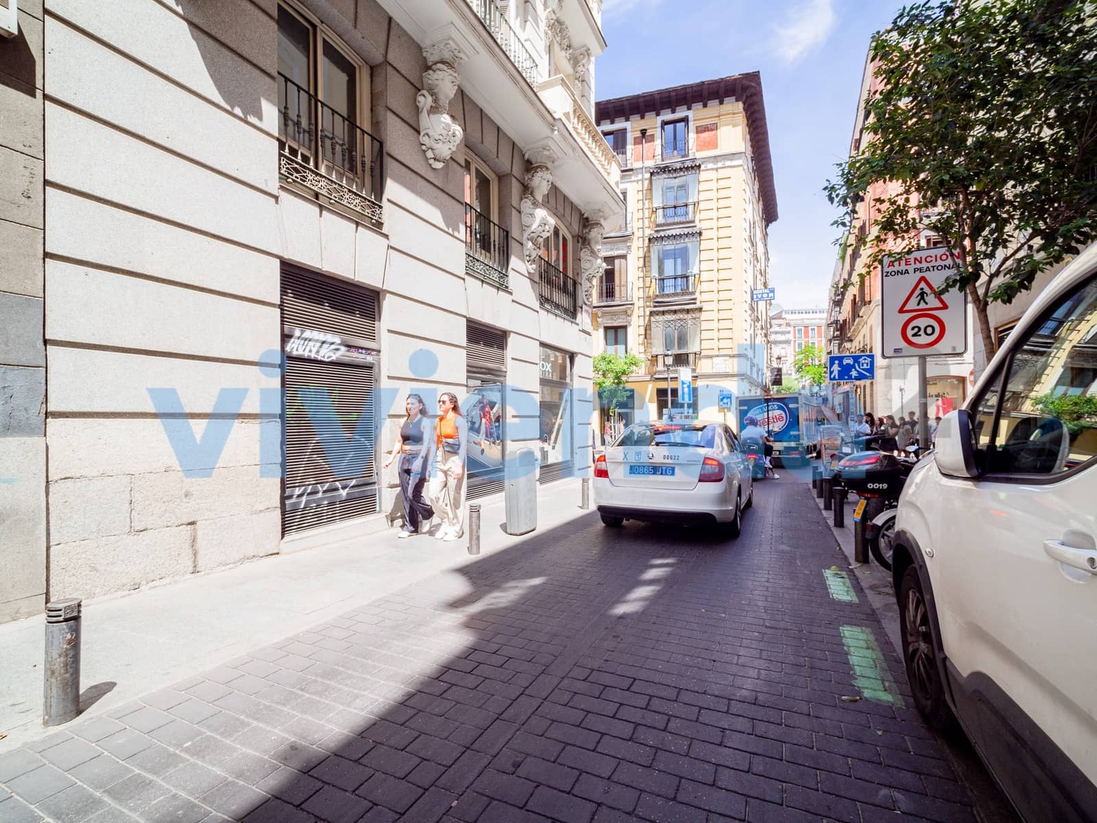 1 sypialnia Biznes na sprzedaż w Miasto Madryt - 845 000 € (Ref: 7530961)