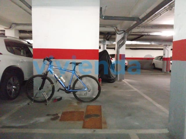 Garage for sale in Hispanoamérica, Madrid city - € 14,000 (Ref: 7602289)