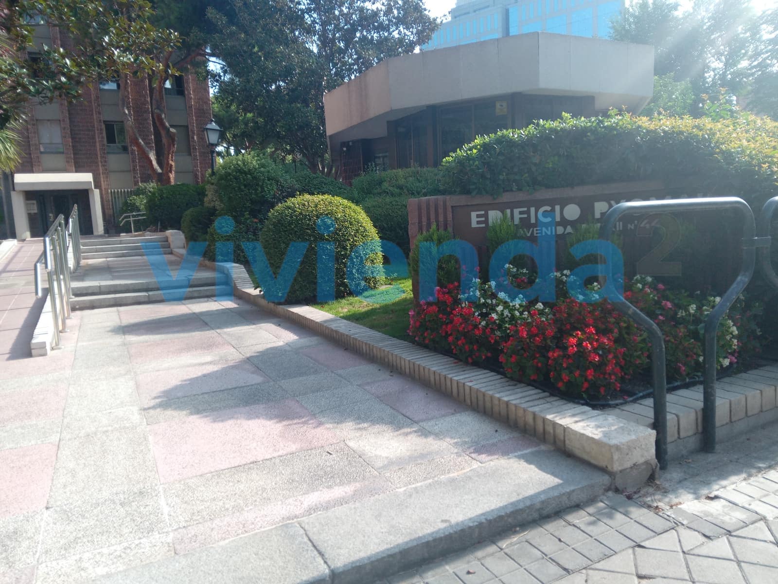 Garage for sale in Madrid city - € 40,000 (Ref: 7796930)