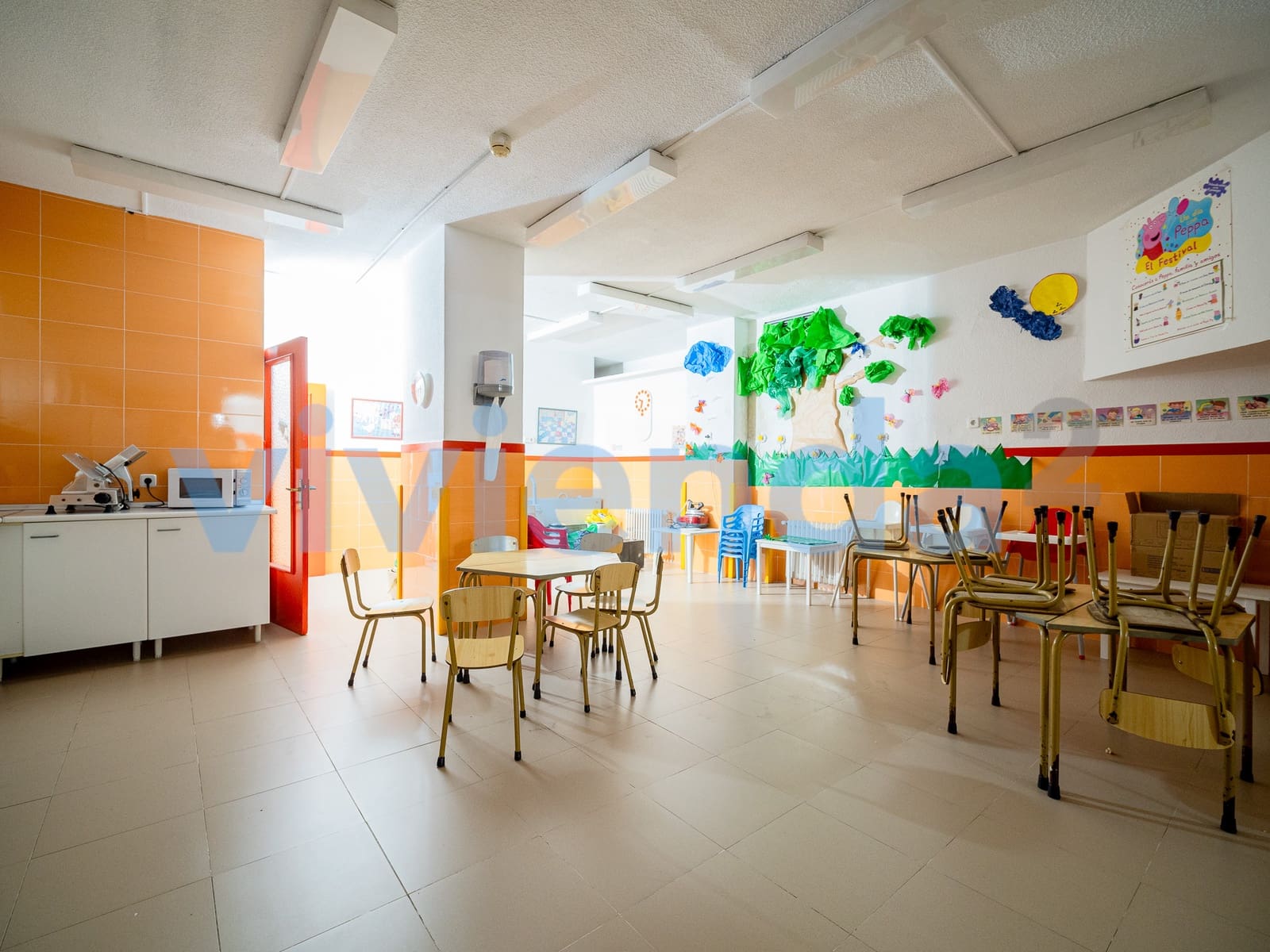 7 soveværelse Virksomhed til salg i Madrid by - € 860.000 (Ref: 8065458)