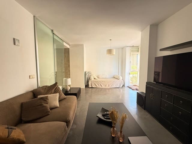 Appartement de 2 chambres à louer à Valdefuentes, Madrid ville avec piscine garage - 1 650 € (Ref: 8250005)