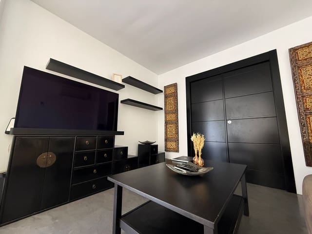 Appartement de 2 chambres à louer à Valdefuentes, Madrid ville avec piscine garage - 1 650 € (Ref: 8250005)