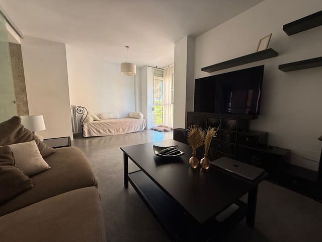 Appartement de 2 chambres à louer à Valdefuentes, Madrid ville avec piscine garage - 1 650 € (Ref: 8250005)