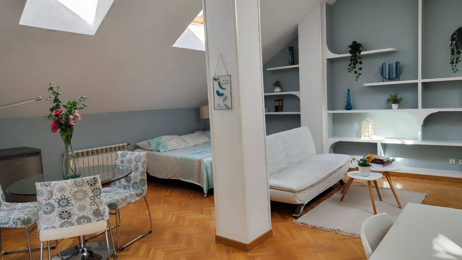 1 quarto Apartamento para arrendar em Madrid cidade - 800 € (Ref: 8274095)