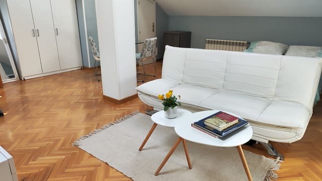 1 quarto Apartamento para arrendar em Salvador, Madrid cidade - 800 € (Ref: 8274095)