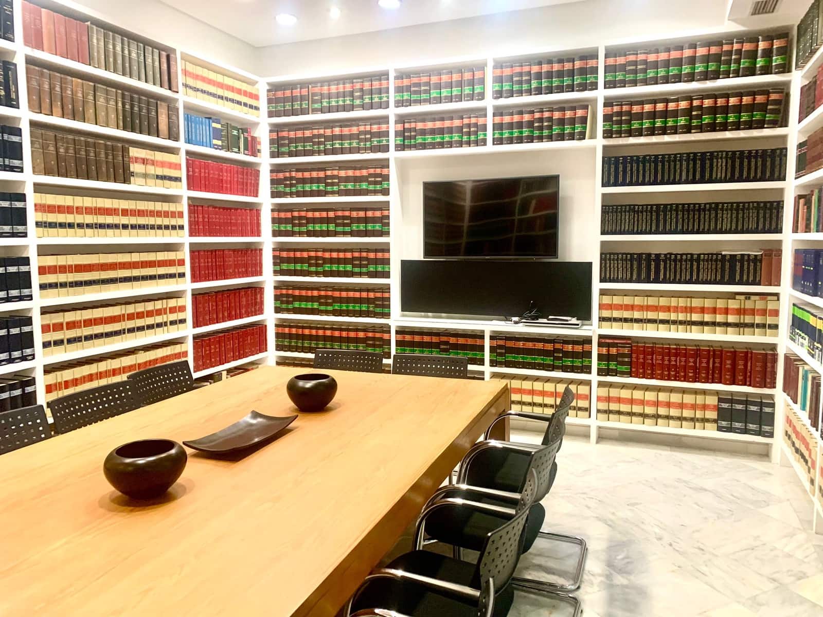 1 soverom Kontor til leie i Madrid by - € 1 000 (Ref: 8295569)