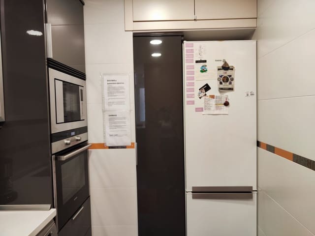 3 camera da letto Appartamento da affittare in Hispanoamérica, Madrid città - 2.600 € (Rif: 8406977)