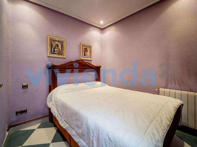 Office for sale in Ventas, Madrid city - € 654,000 (Ref: 8550712)