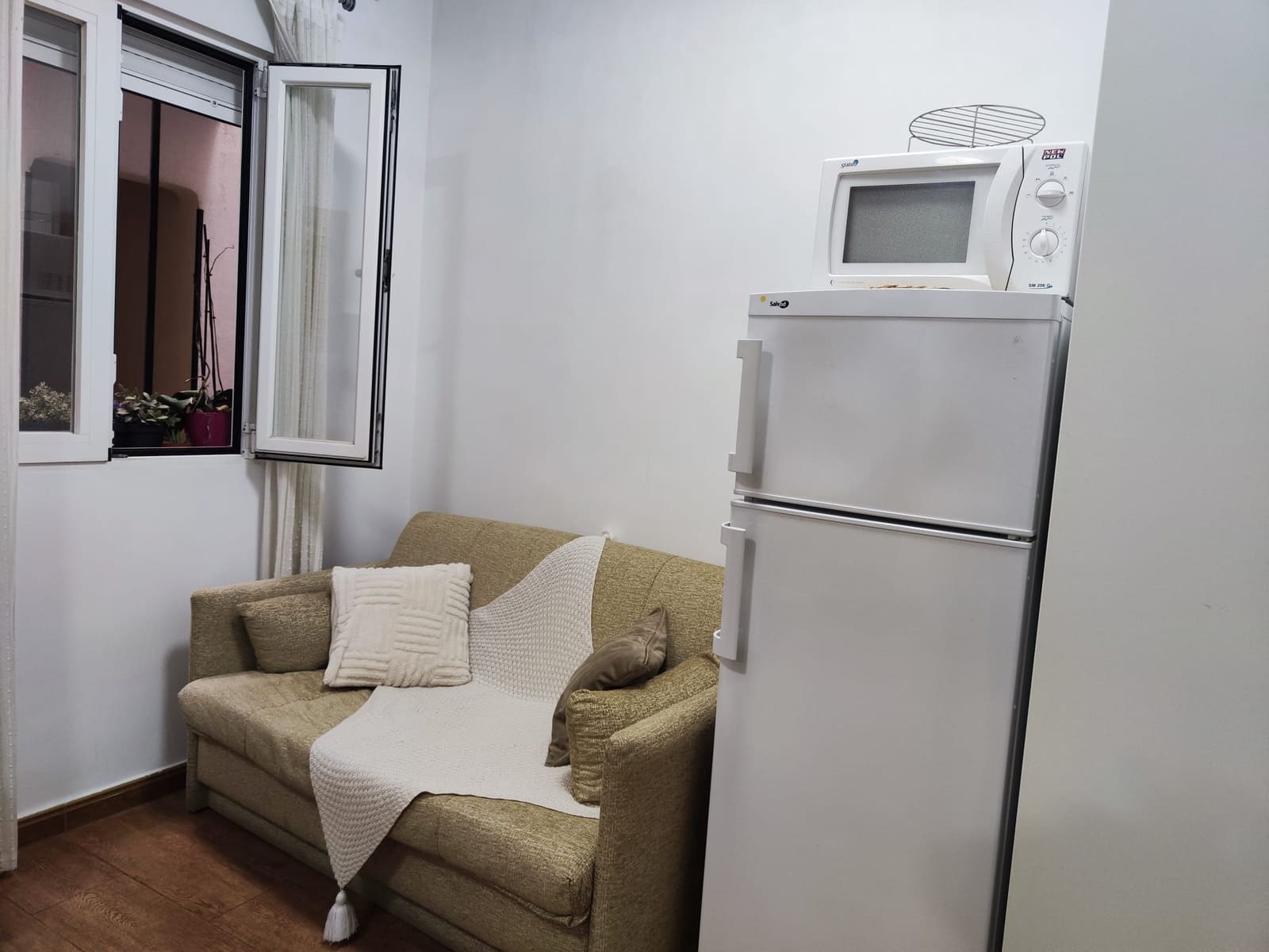 2 Zimmer Wohnung zu vermieten in Madrid Stadt - 1.450 € (Ref: 8696425)