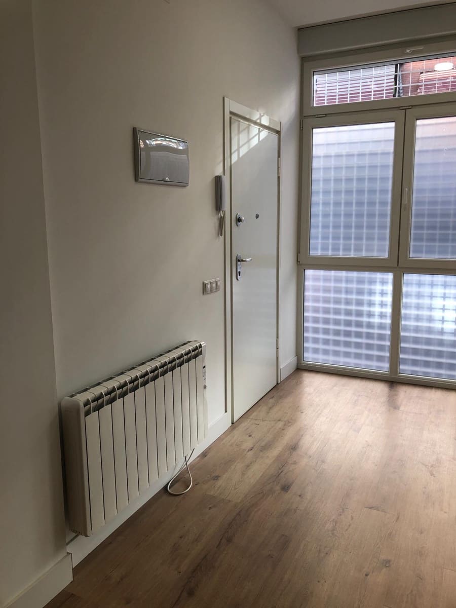1 bedroom Flat for rent in Madrid city - € 1,150 (Ref: 8715333)