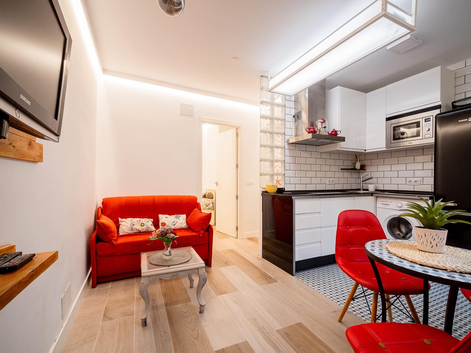 2 soverom Leilighet til leie i Madrid by - € 1 500 (Ref: 8735255)