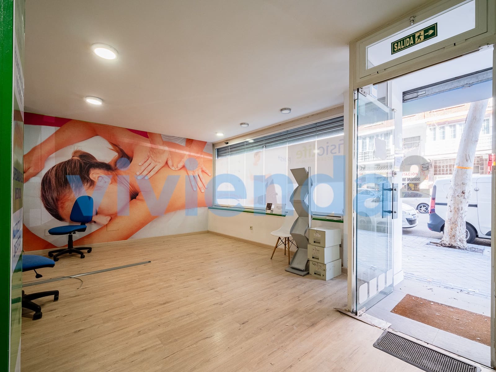Business for sale in Madrid city - € 681,500 (Ref: 8781180)