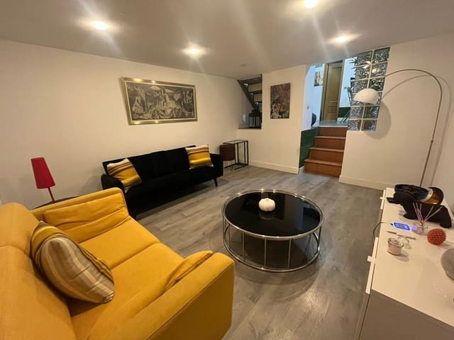 1 soverom Leilighet til leie i Universidad, Madrid by - € 1 550 (Ref: 8791921)