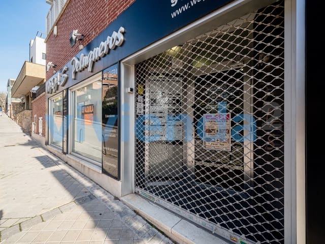 7 slaapkamer Bedrijf te huur in Canillas, Madrid stad - € 2.250 (Ref: 8815526)