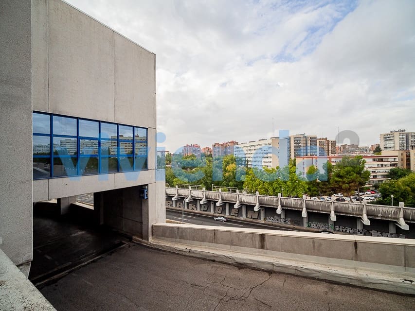 6 camera da letto Azienda da affittare in Madrid citta - 2.700 € (Rif: 8879519)