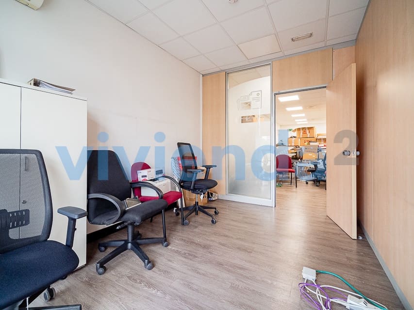 6 camera da letto Azienda da affittare in Madrid citta - 2.700 € (Rif: 8879519)