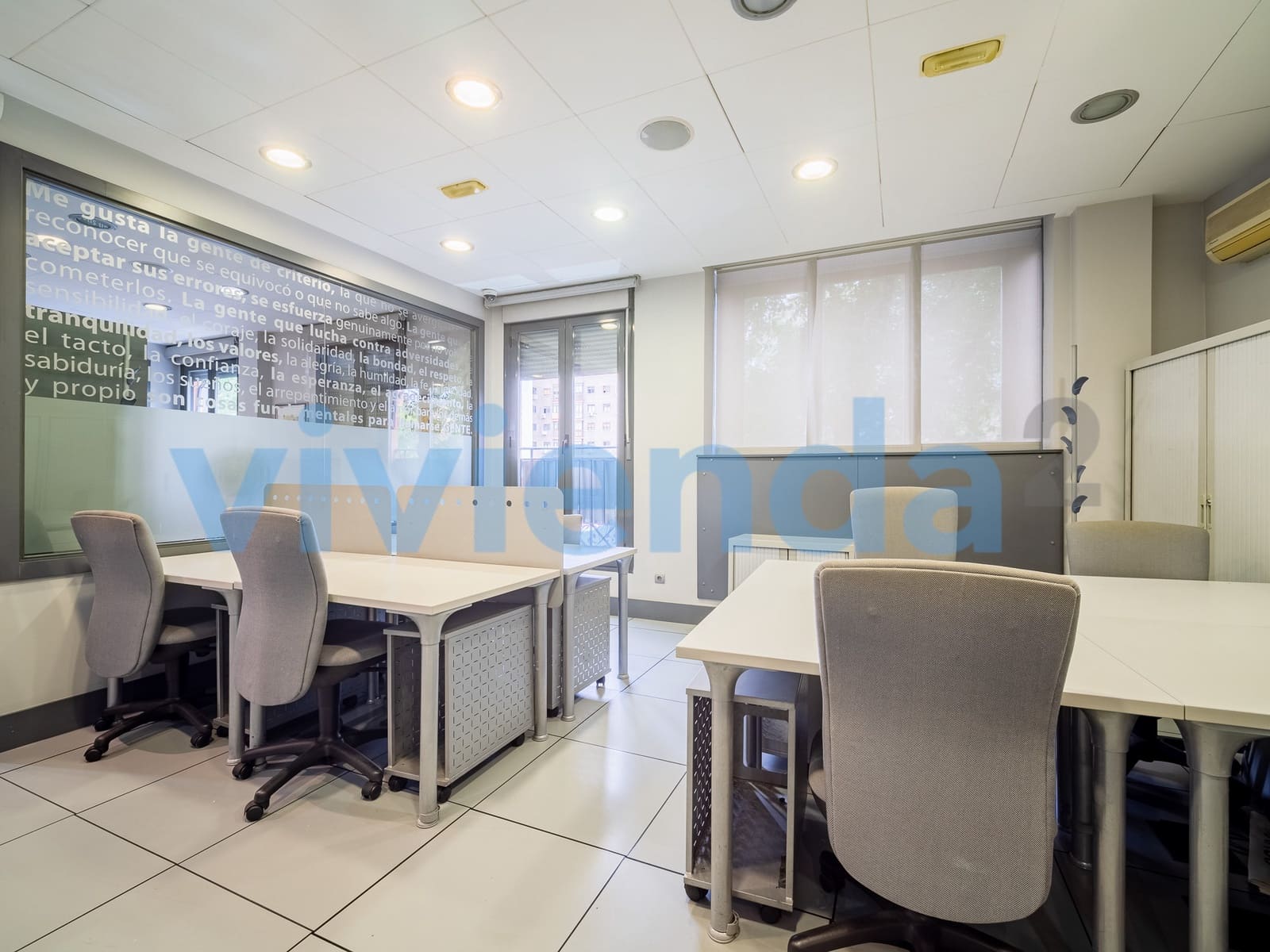 4 soveværelse Virksomhed til leje i Madrid by - € 2.995 (Ref: 8881369)