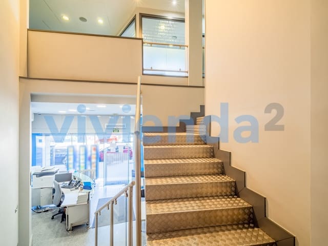 4 soveværelse Virksomhed til leje i Rios Rosas, Madrid by - € 2.995 (Ref: 8881369)