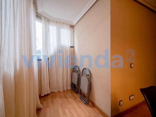 3 sypialnia Mieszkanie do wynajęcia w La Paz, Miasto Madryt z basenem - 2 200 € (Ref: 8910918)