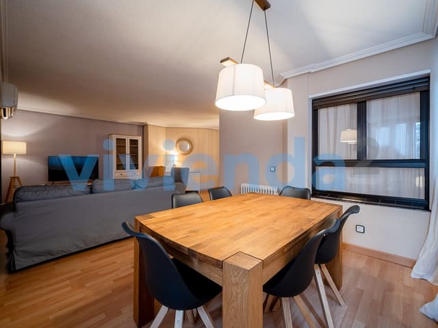 3 sypialnia Mieszkanie do wynajęcia w La Paz, Miasto Madryt z basenem - 2 200 € (Ref: 8910918)
