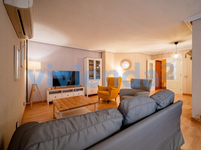 3 sypialnia Mieszkanie do wynajęcia w La Paz, Miasto Madryt z basenem - 2 200 € (Ref: 8910918)