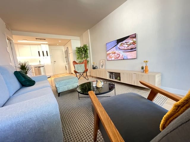 1 soveværelse Lejlighed til leje i Valdeacederas, Madrid by med swimmingpool garage - € 2.000 (Ref: 8923544)