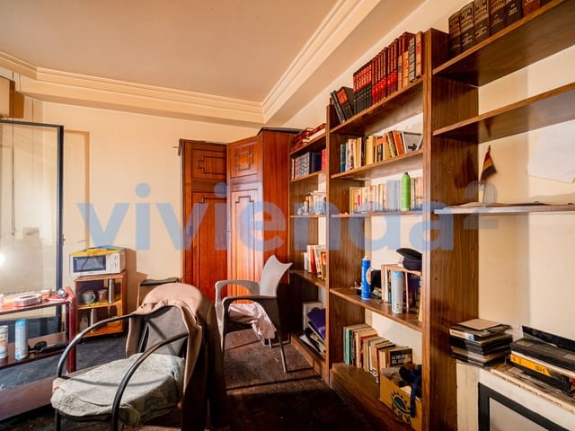 Kontor til salgs i Universidad, Madrid by - € 199 000 (Ref: 8935005)