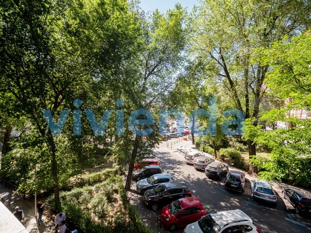 5 camera da letto Appartamento in vendita in Hispanoamérica, Madrid città - 1.554.500 € (Rif: 9020537)