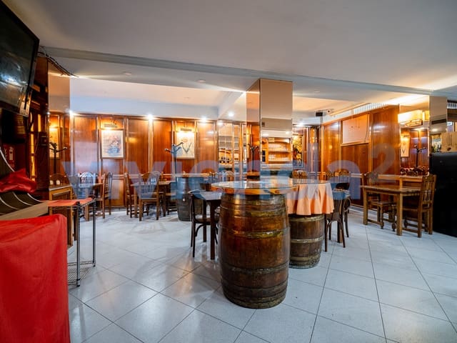 1 soveværelse Virksomhed til leje i Colina, Madrid by - € 3.200 (Ref: 9034292)