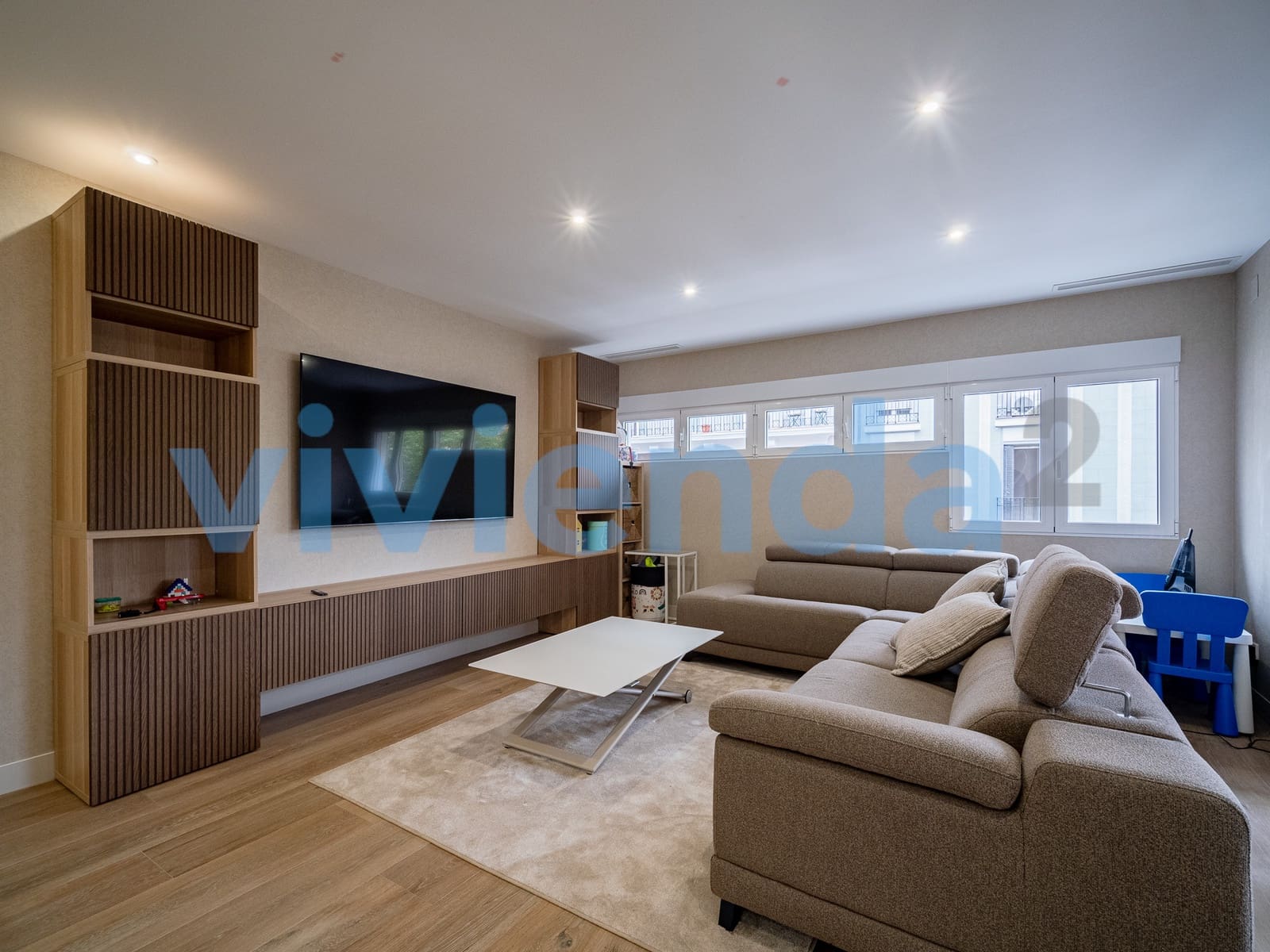 3 slaapkamer Flat te koop in Madrid stad - € 1.969.000 (Ref: 9060307)