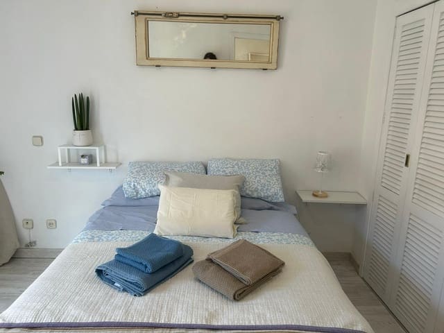 1 sypialnia Mieszkanie do wynajęcia w Embajadores, Miasto Madryt z garażem - 1 250 € (Ref: 9089633)